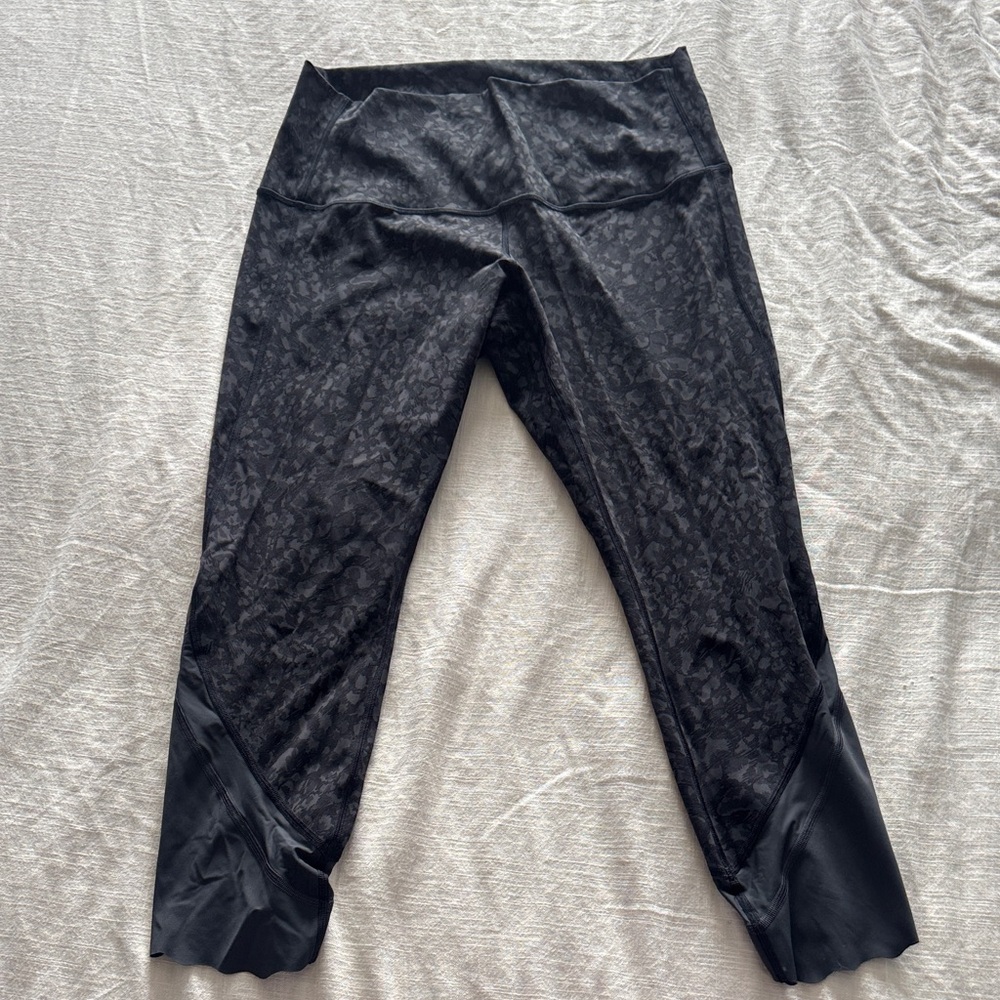 lululemon athletica crop leggings